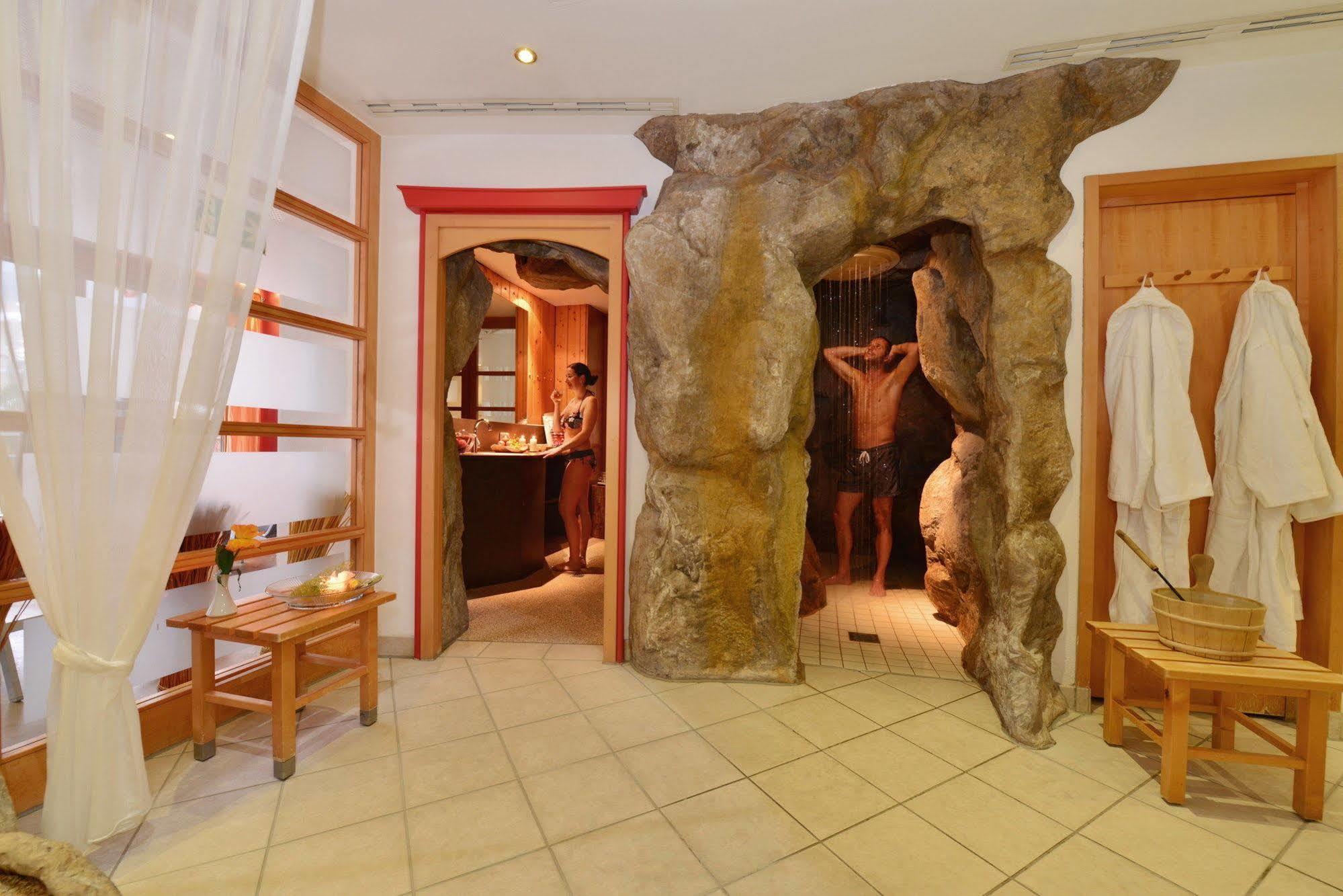 Ifa Alpenhof Wildental Hotel Kleinwalsertal Adults Only Mittelberg Luaran gambar